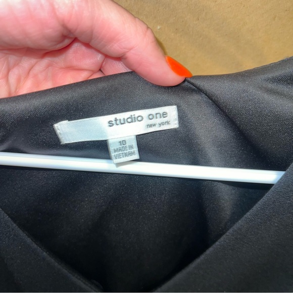 Studio One Black and Cream Midi Dress - Picture 3 of 5